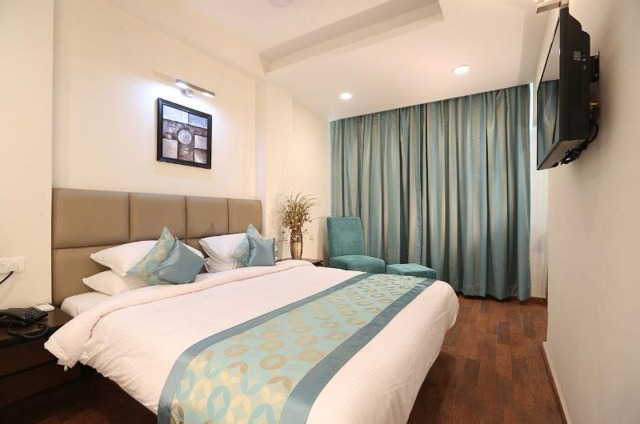 Hotel Sobti Continental 